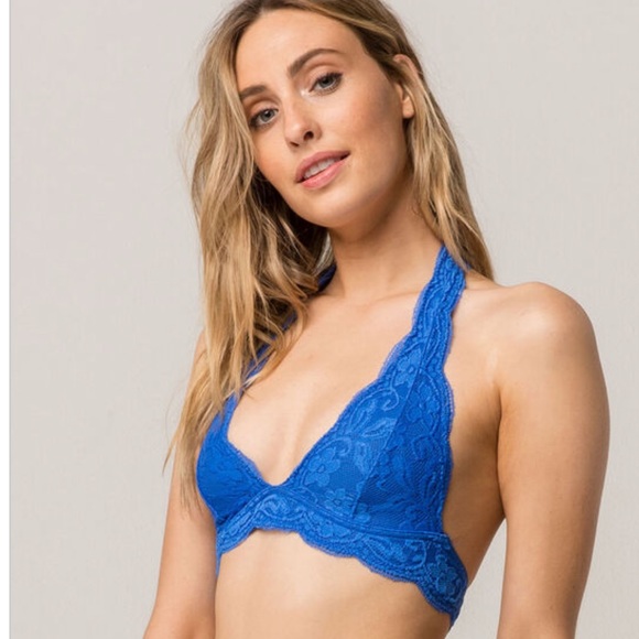 Tilly's Other - 🌟4 for 10$ 🌟
 Tillys bandeau halter bralette lace
